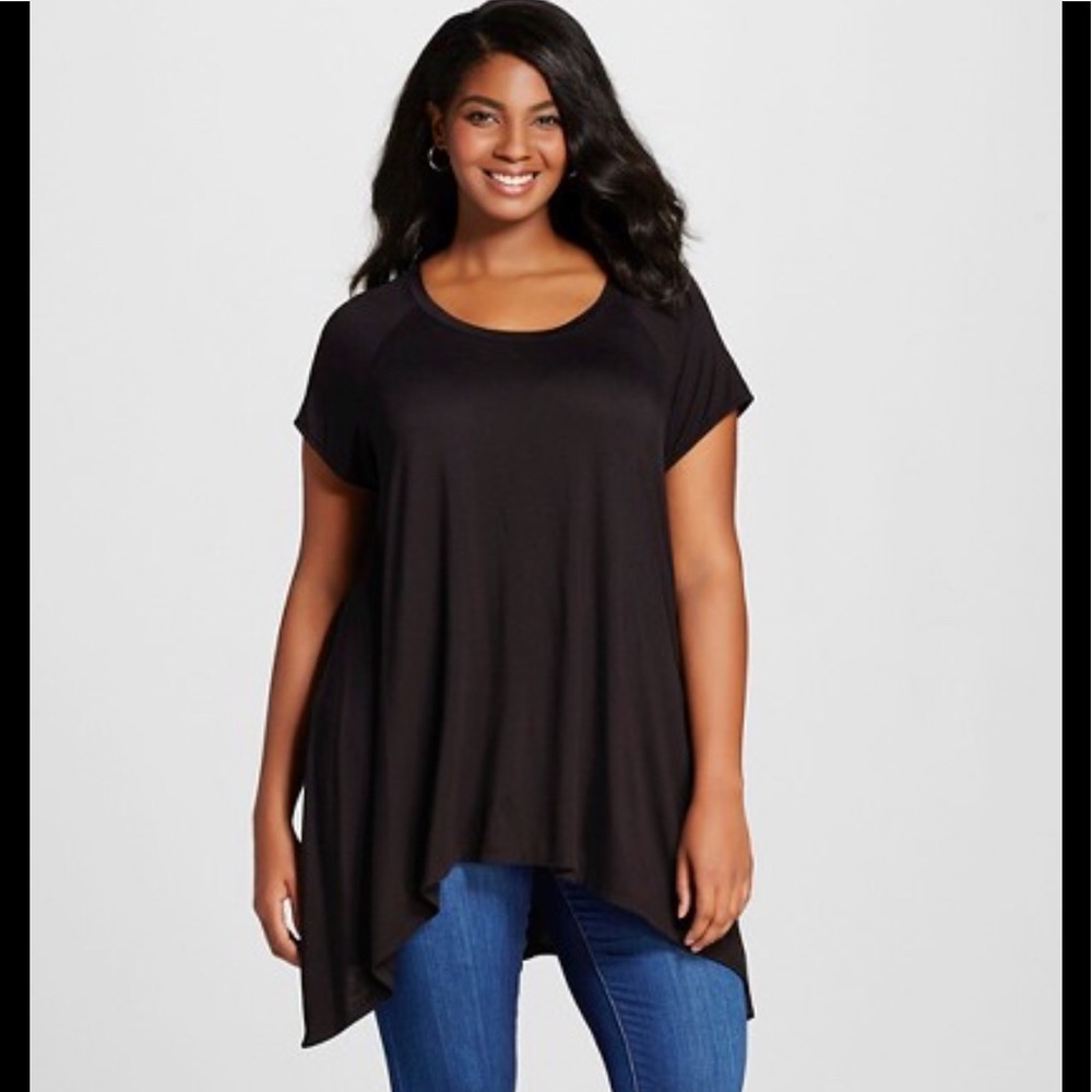 Ava & Viv Black Sharkbite Tee 3X